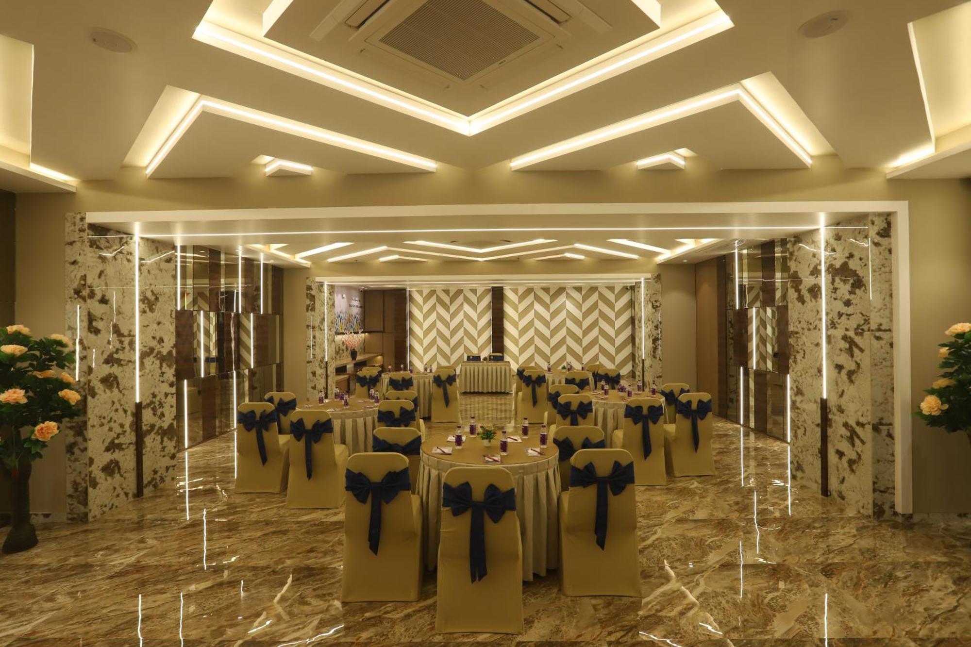Hotel Auris & Banquets, Mumbai International Airport Eksteriør billede